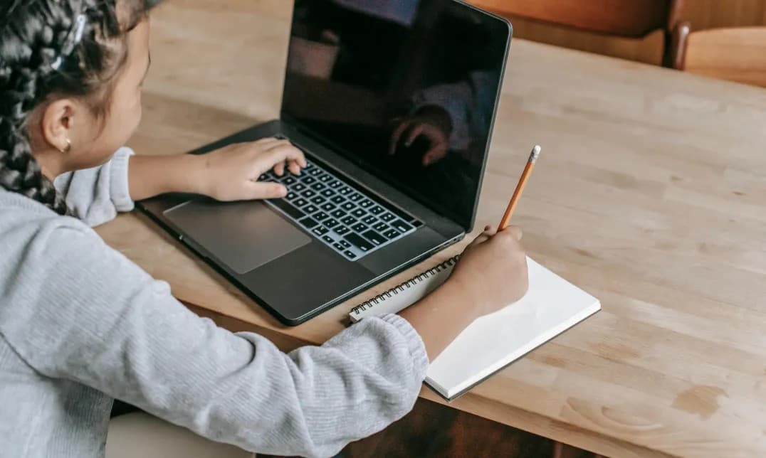 Discover Business Academy Summer in Oxford Ages 12–14