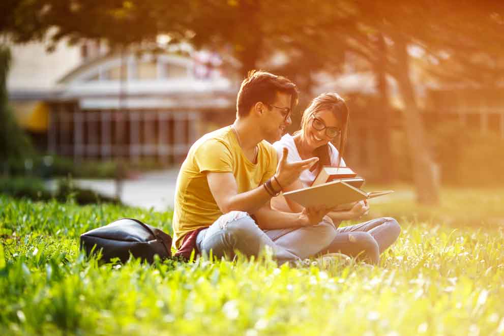 Browse Summer Courses for Ages 16 18