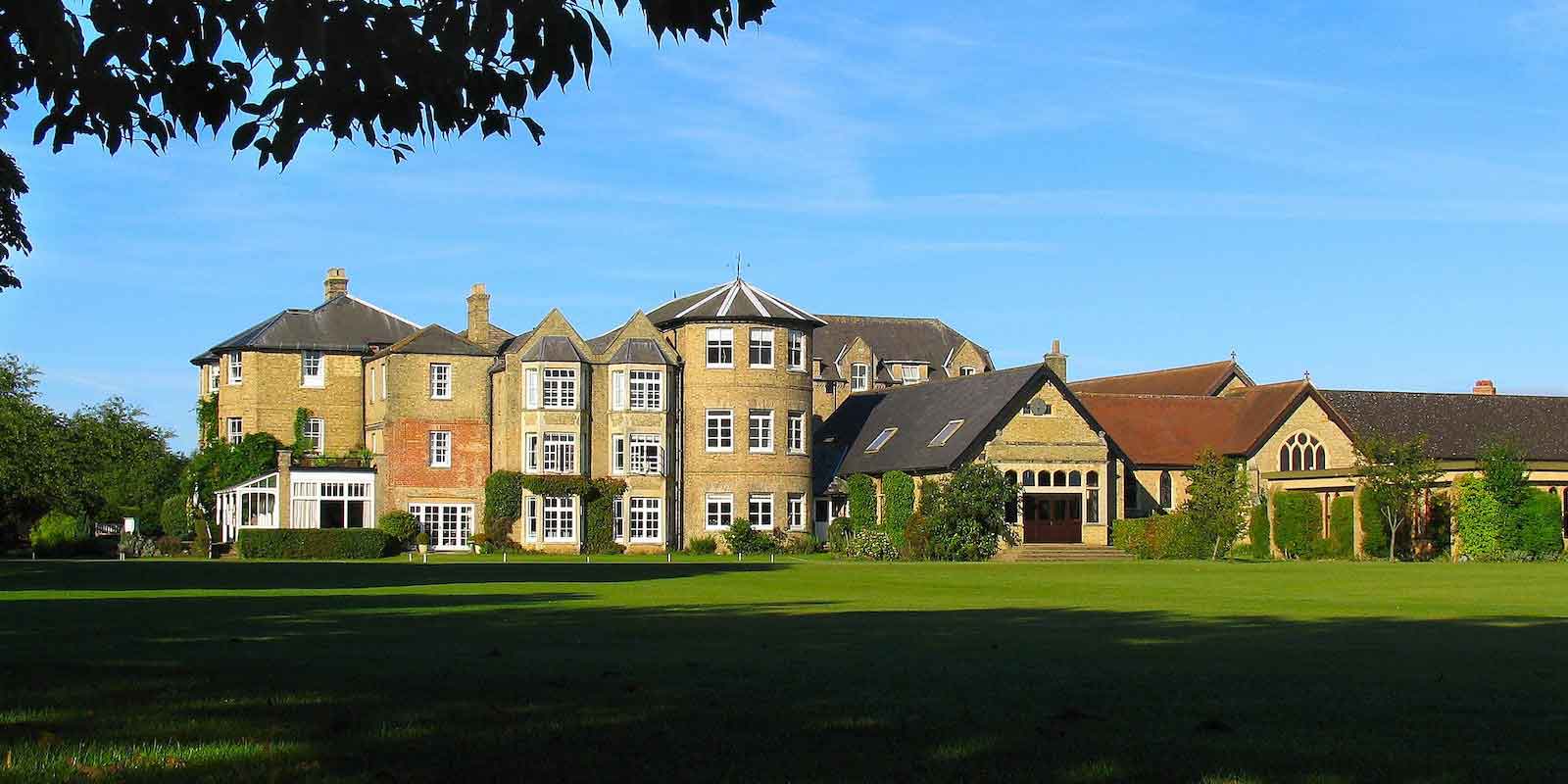 Summer Fields School