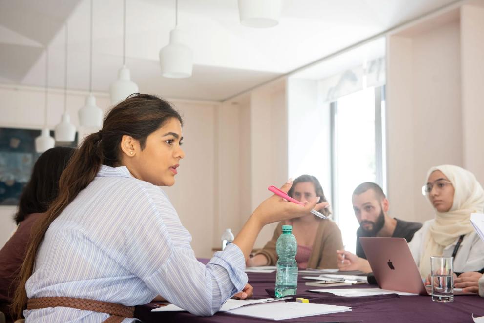 History (18-24 years old)