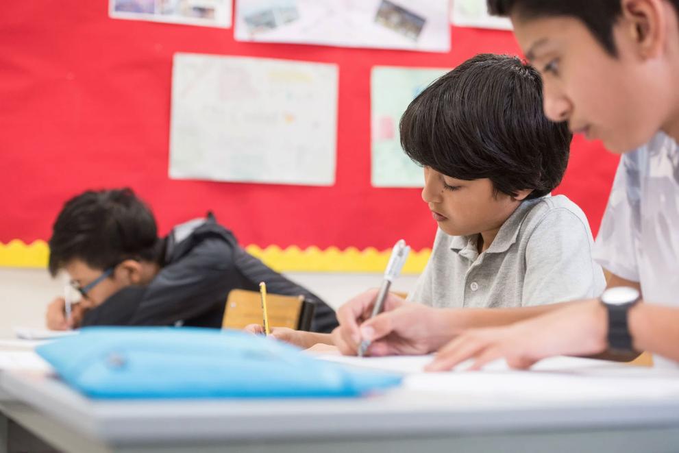 Creative Writing (16-17 years old)