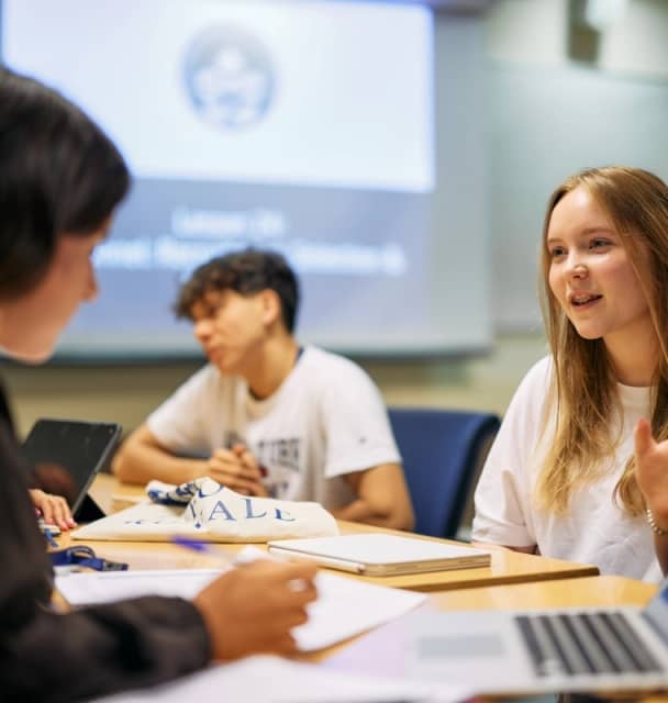 Explore Artificial Intelligence in Oxford for Ages 12–15