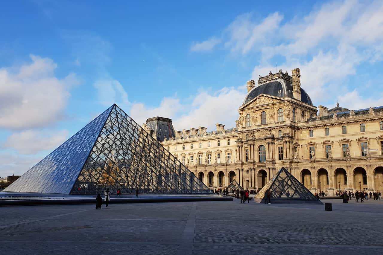Best Summer Schools in Paris in 2025