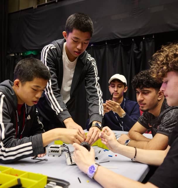 Software, Robotics & AI Summer Course in London Ages 16–18