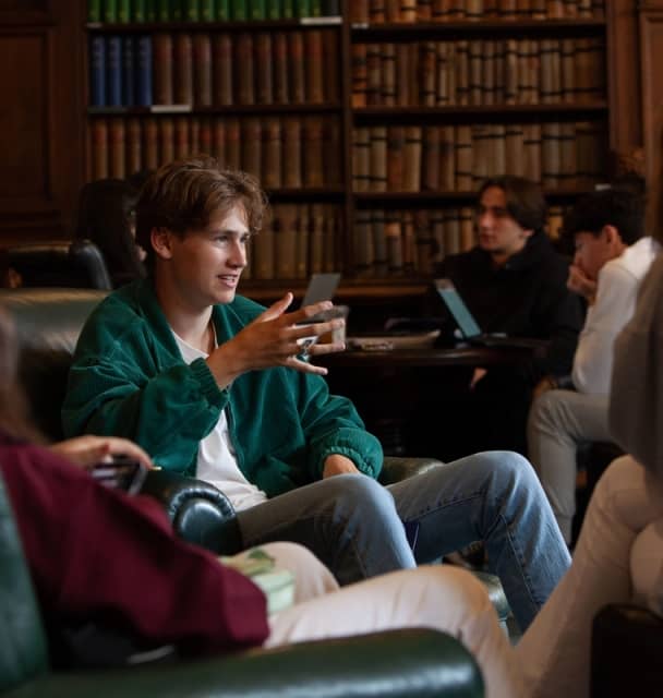 Business & Entrepreneurship Summer Course in Cambridge 16–18