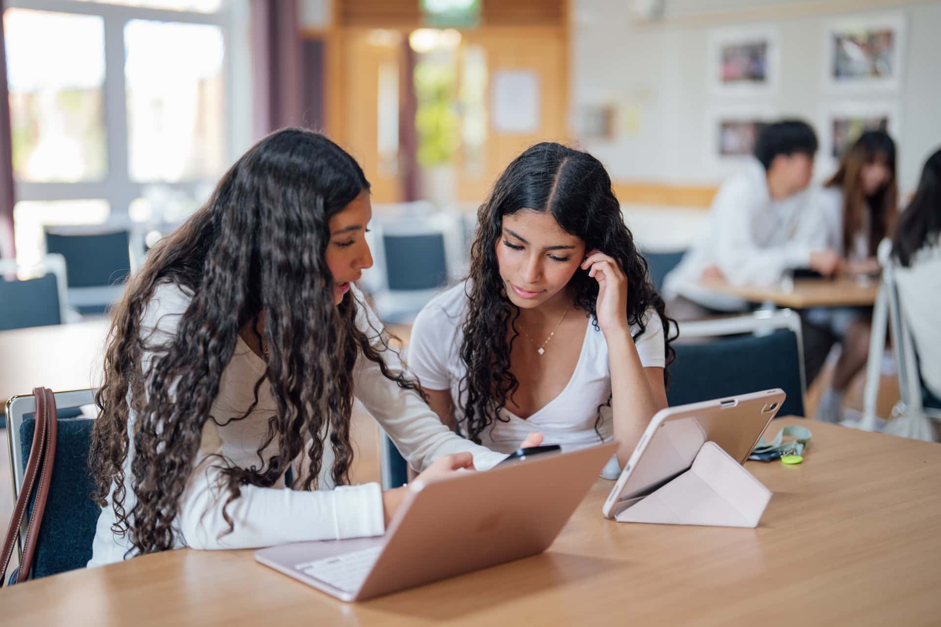 Law, Politics and International Relations for Ages 14-15