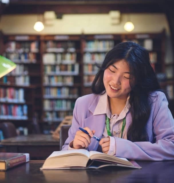 Law & Trial Advocacy Academy at Yale for Ages 16–18