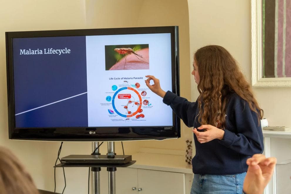 Enterprise Explorers Summer Course in UK Boarding 13–14