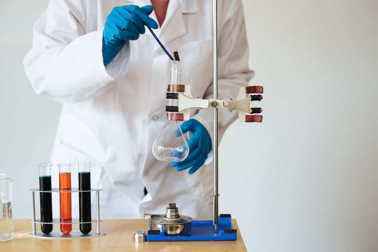 STEM Summer Course in Cambridge for Ages 14–17