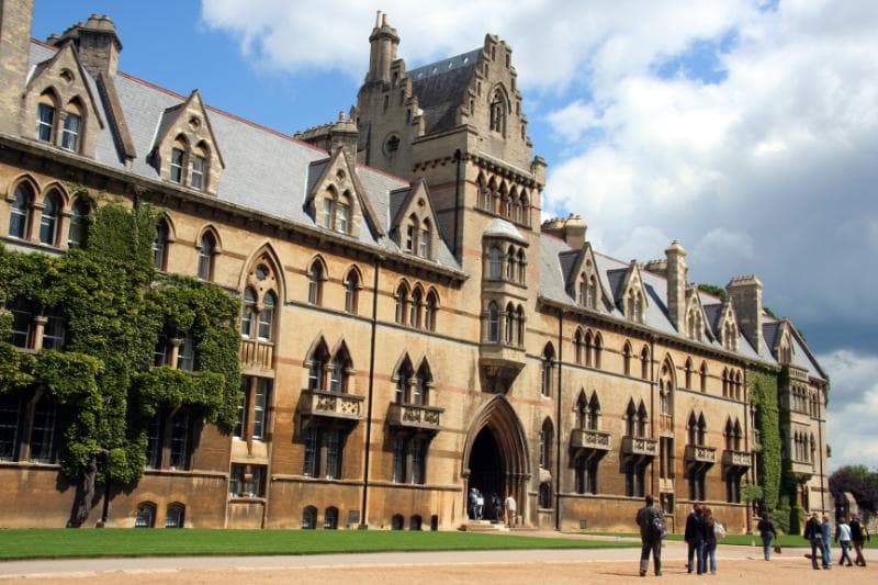 Best University Experiences Summer Schools