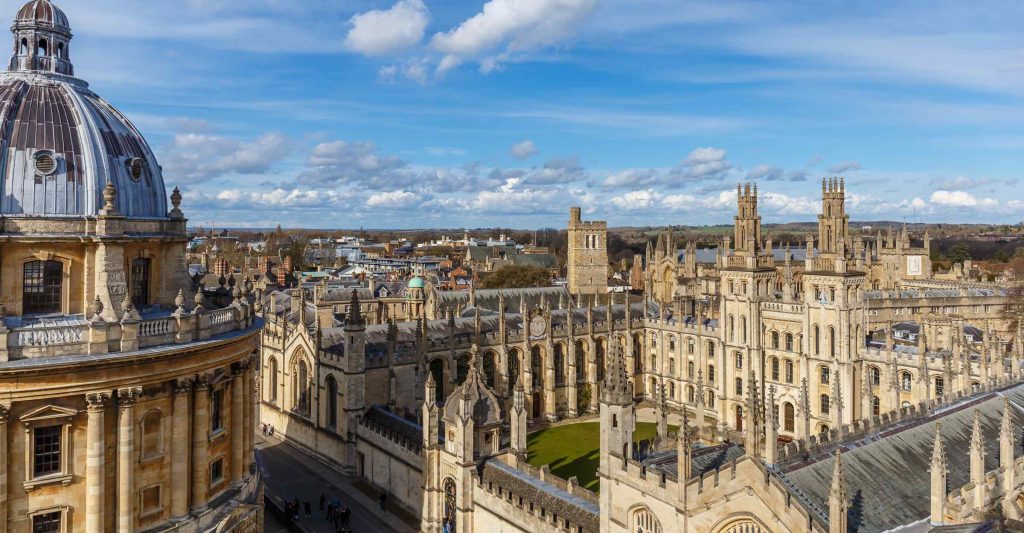 World Leading Oxford Summer Schools for Teens summer school
