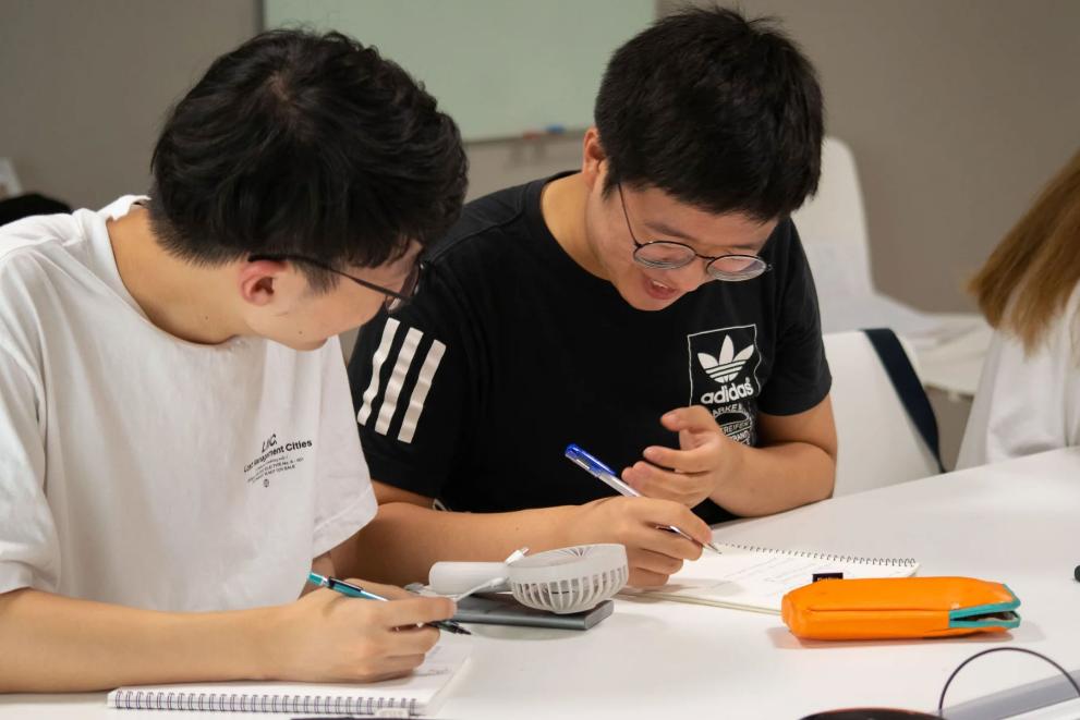 Technology Explorers (11-12 years old) summer course