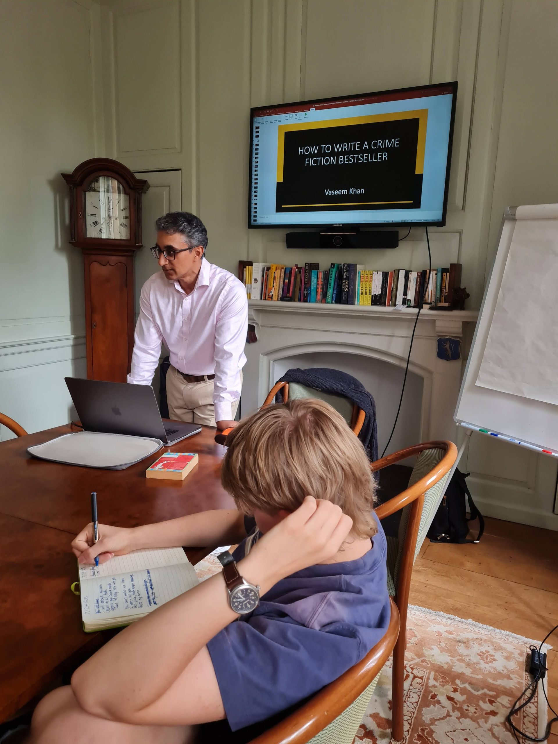 Course hero background