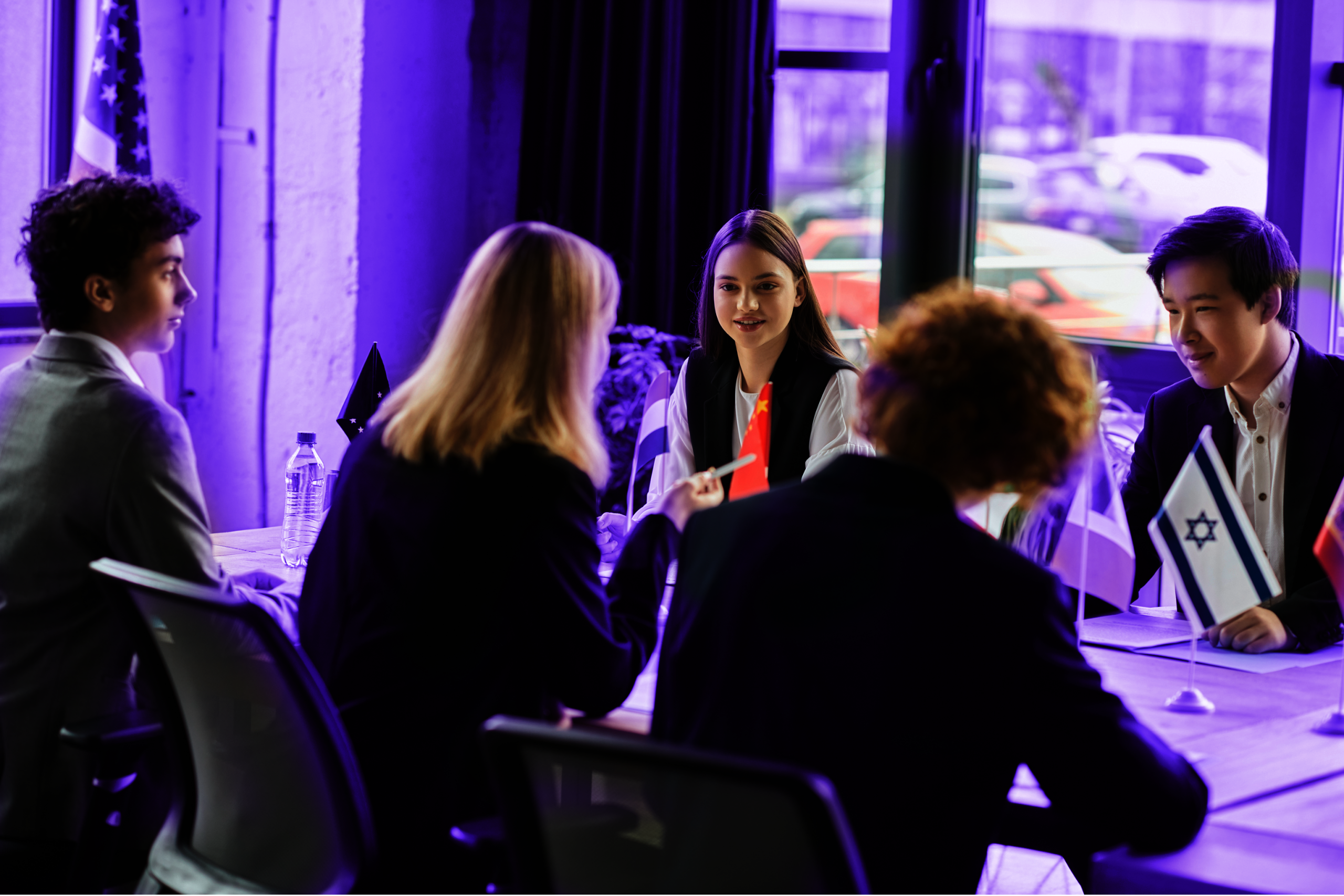 Summer Career Camps at University College London with Study Mind hero background